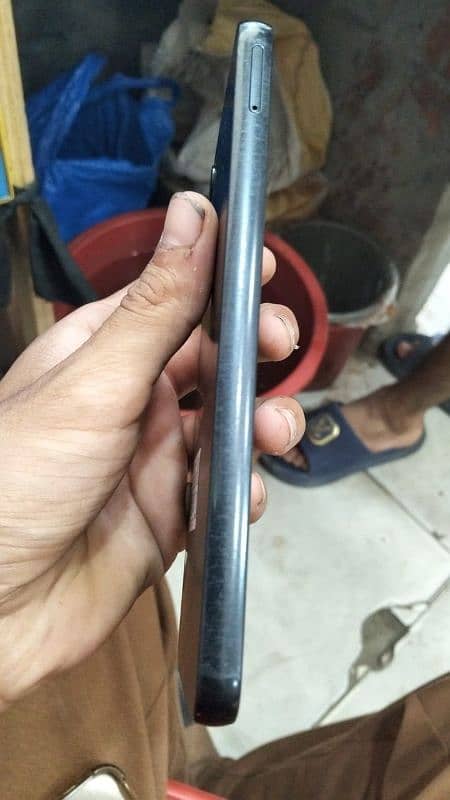 sumsung A05s 6 128gb 4
