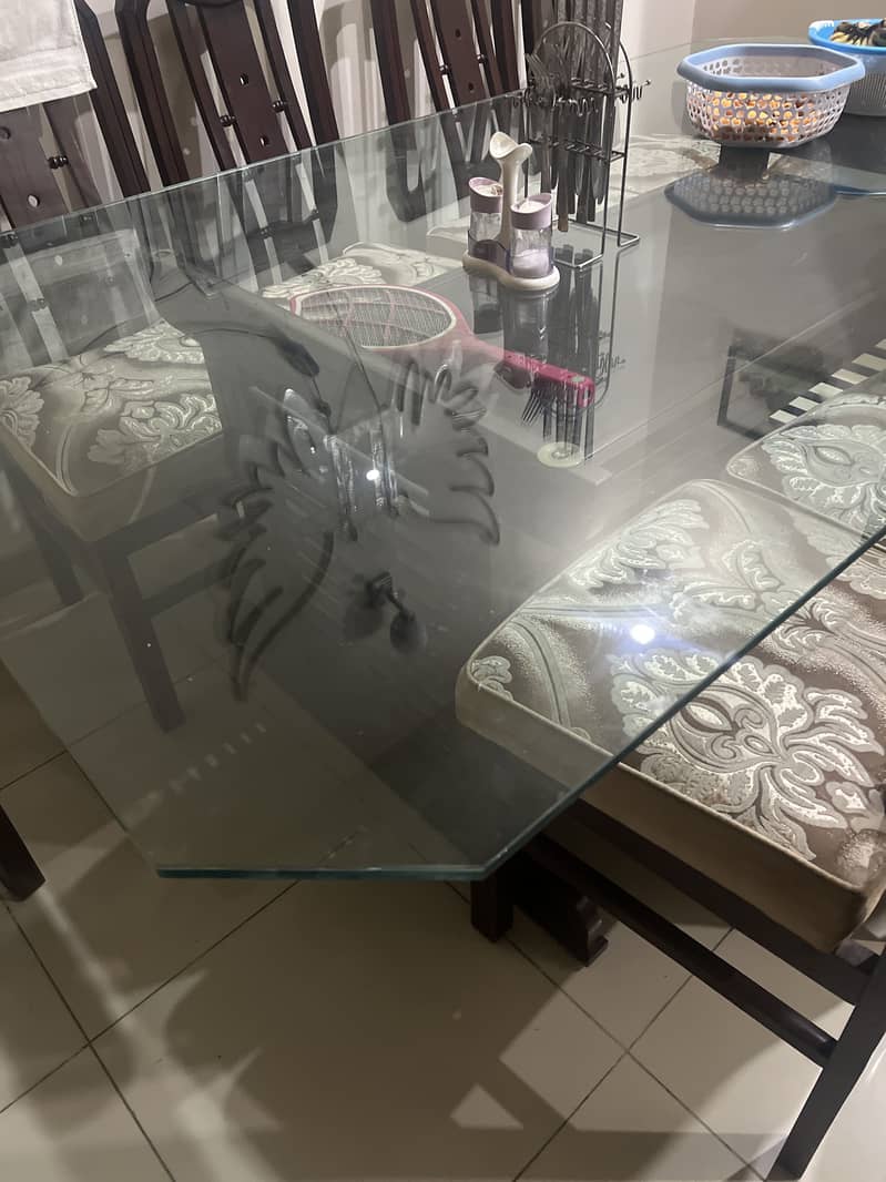 8 Chairs with Table 2