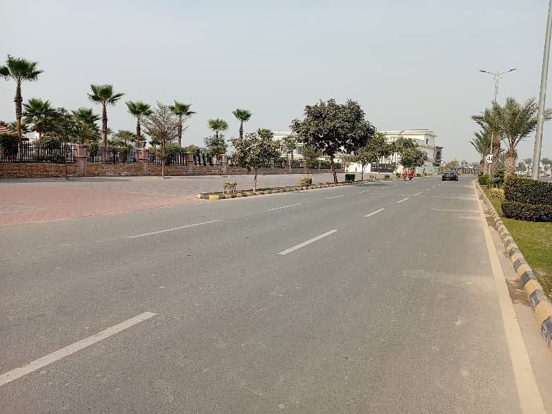 On Excellent Location Residential Plot 10 Marla For sale In Royal Palm City - Block K 2