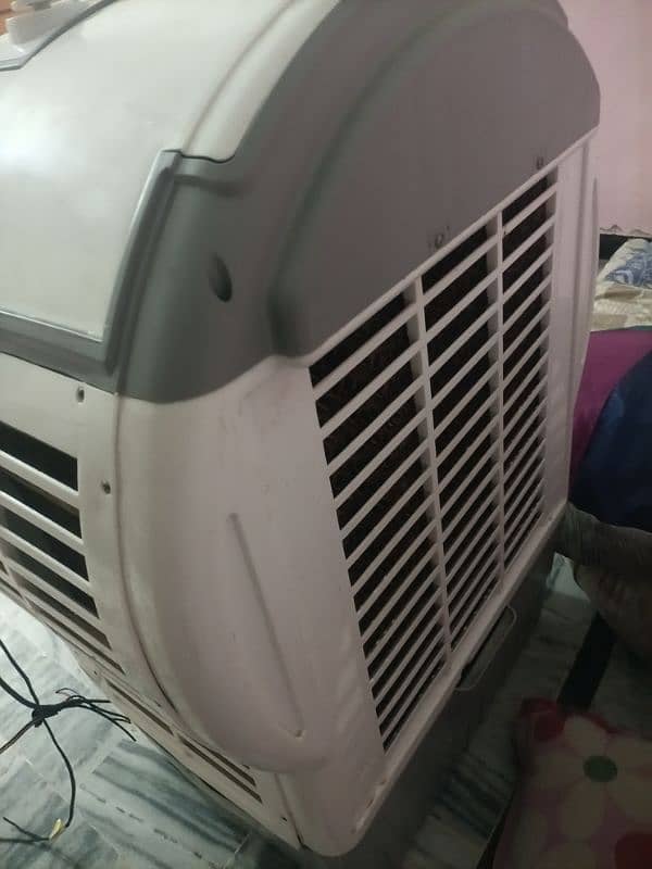 AC/DC room cooler 2