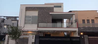 Bahria twon sector F1 house for rent new condition beautiful location