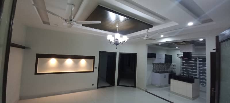 Bahria twon sector F1 house for rent new condition beautiful location 4