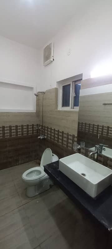 Bahria twon sector F1 house for rent new condition beautiful location 8