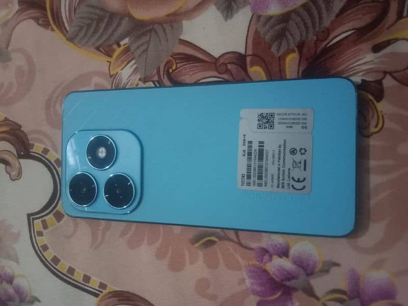 tecno 0