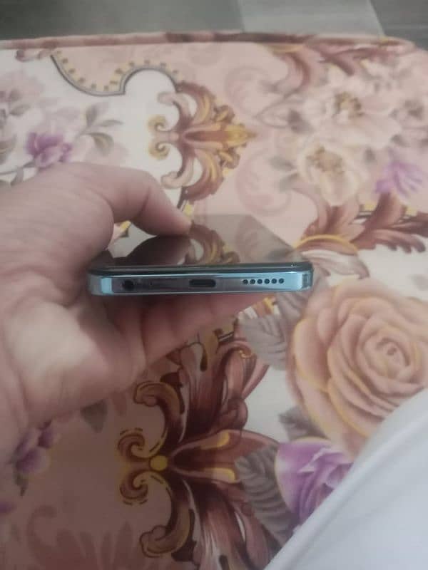 tecno 4