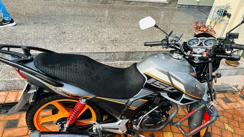 honda 150 f like a brand new bike 8