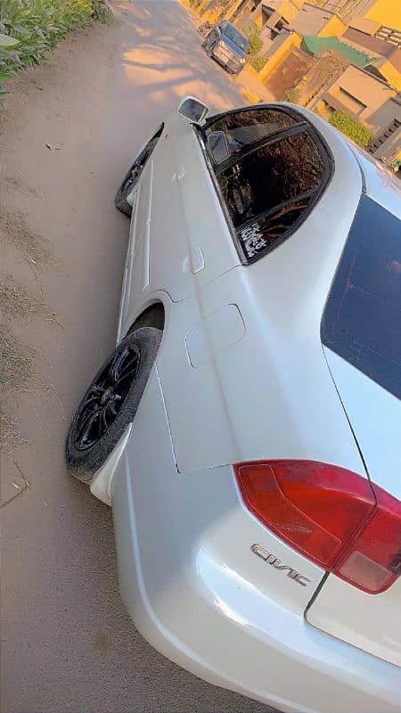 Honda Civic 2001 3