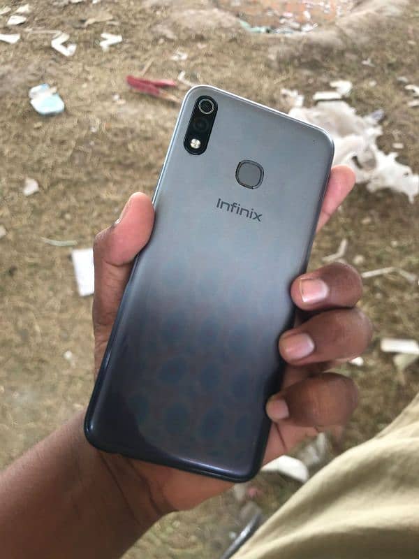Infinix lite 8 0