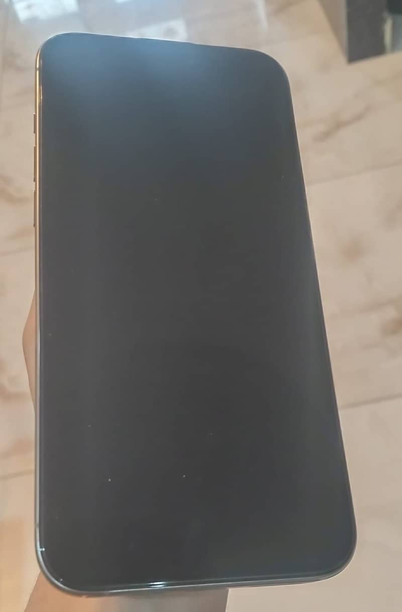 Iphone 15 pro max jv 1