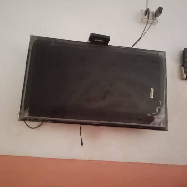 Haier LED 32"With android box 2