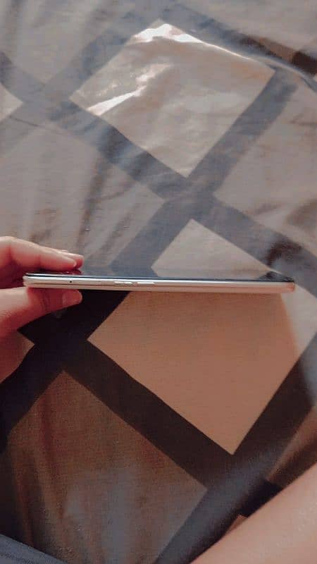 oppo a5 2020 4/128 7