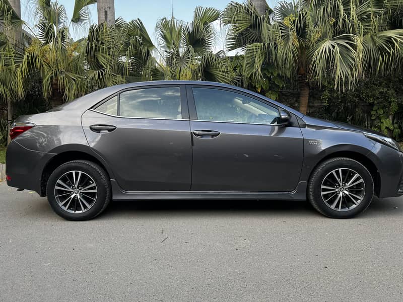 Altis with A+ condtion and golden number 4