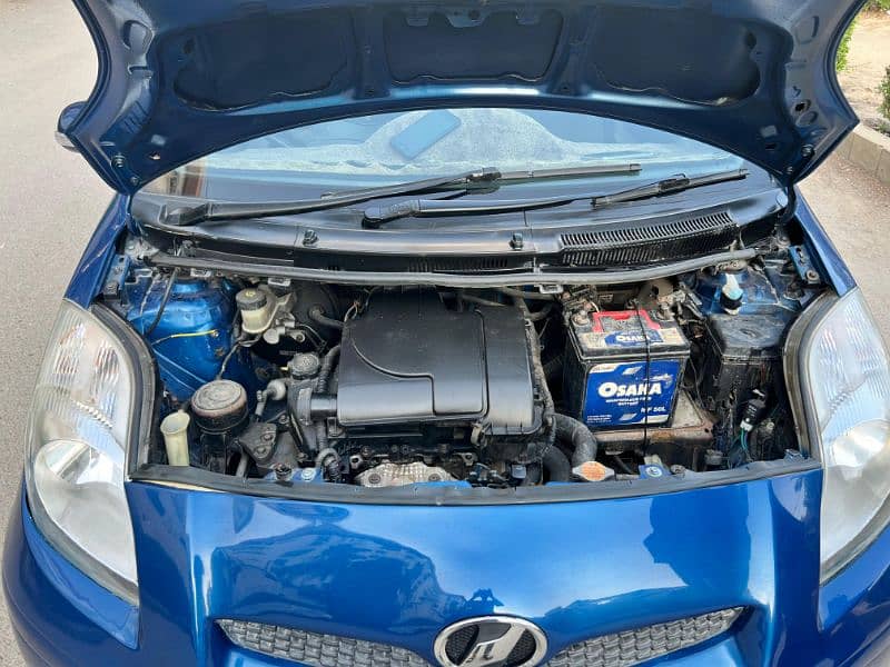 Toyota Vitz 2008 6