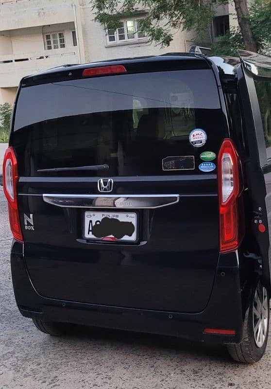 Honda N Box 2021 4