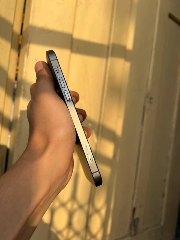 Iphone 12 pro 2