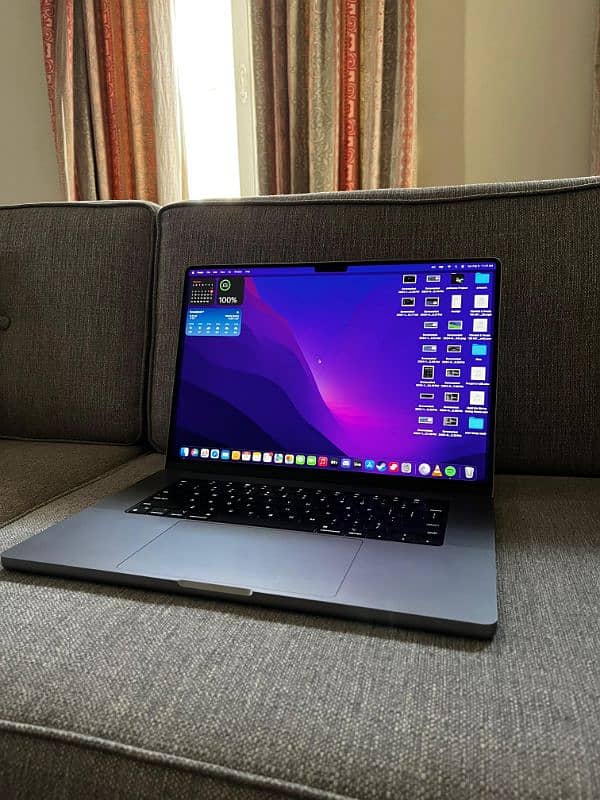 MacBook Pro 16 inch M1 Pro 512/16 2