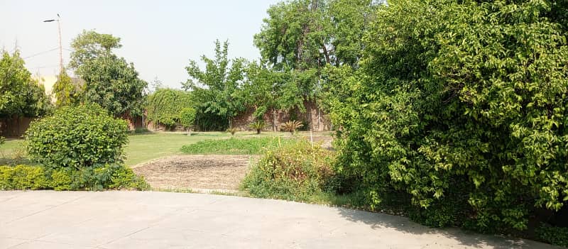 8 Kanal Luxury Farmhouse for Sale on Bedian Road, Lahore 7