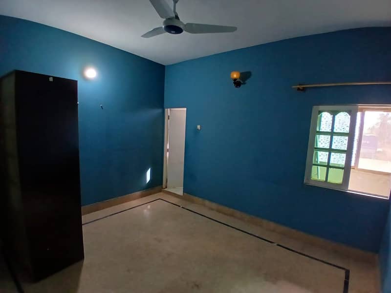 3 BED Lounge portion available for rent 2