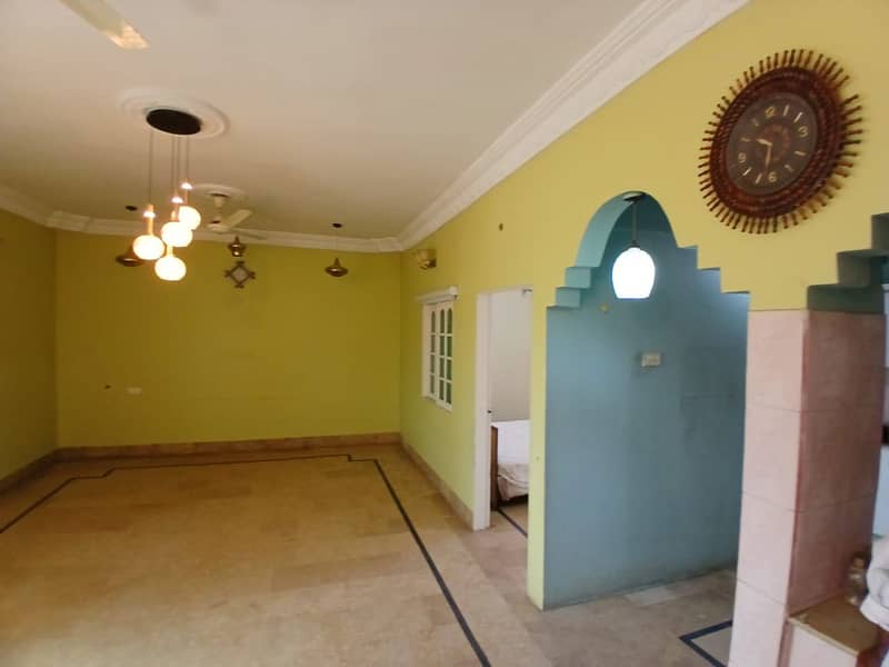 3 BED Lounge portion available for rent 3