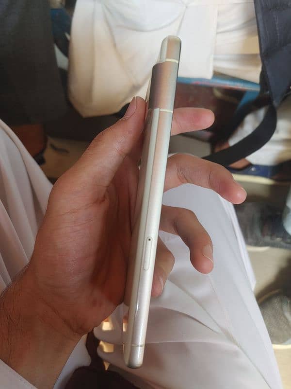 Google pixel 7 8/256 official pta 5