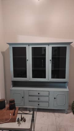 Crockery Wardrobe Divider