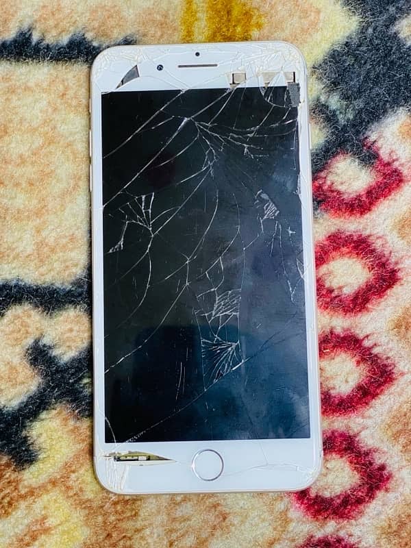 iPhone 7Plus Non PTA 0