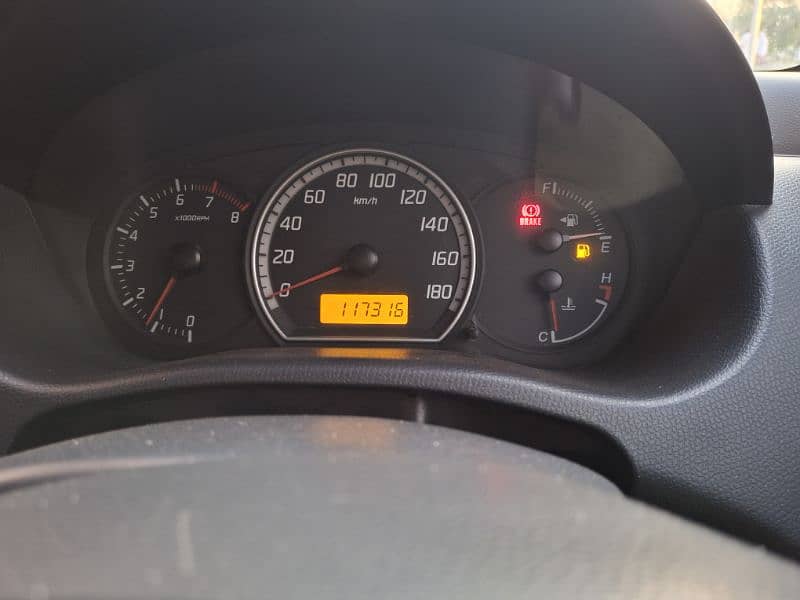 Suzuki Swift 2011 3