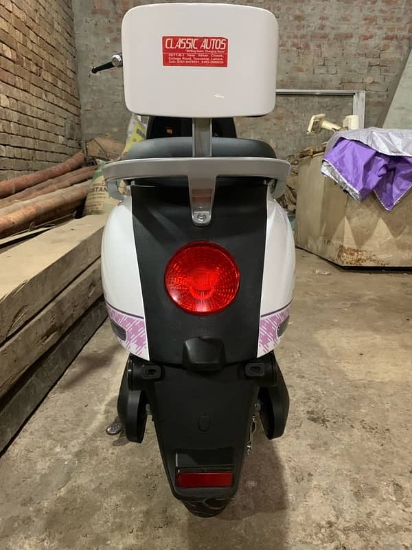 Electric Scooty Zhongfa 0/3/0/3/4/3/4/0/1/4/9/ 2