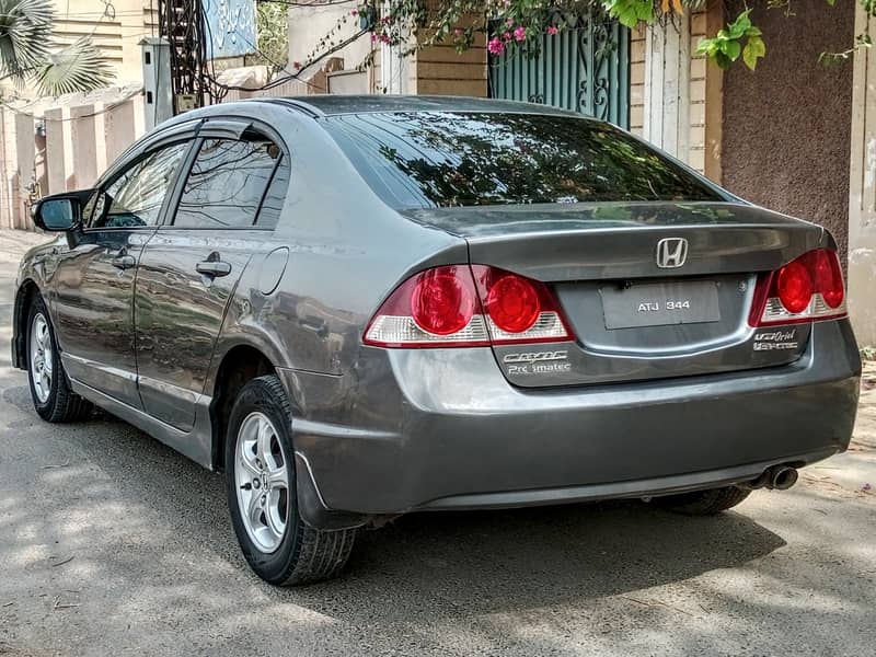 Honda Civic 2010 totally genien 4