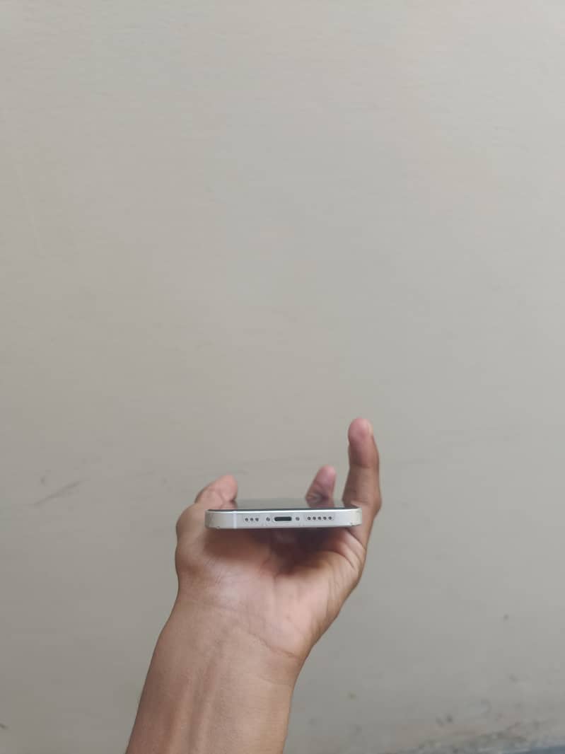 iPhone 12 64gb j. v water pack 6