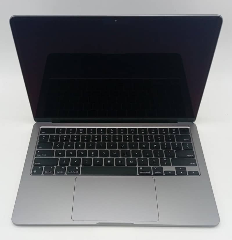 MacBook Air 2022 Apple M2 Chip 8/16GB Ram 256GB New 10/10 M2 Laptops 0