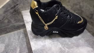 boots new condition