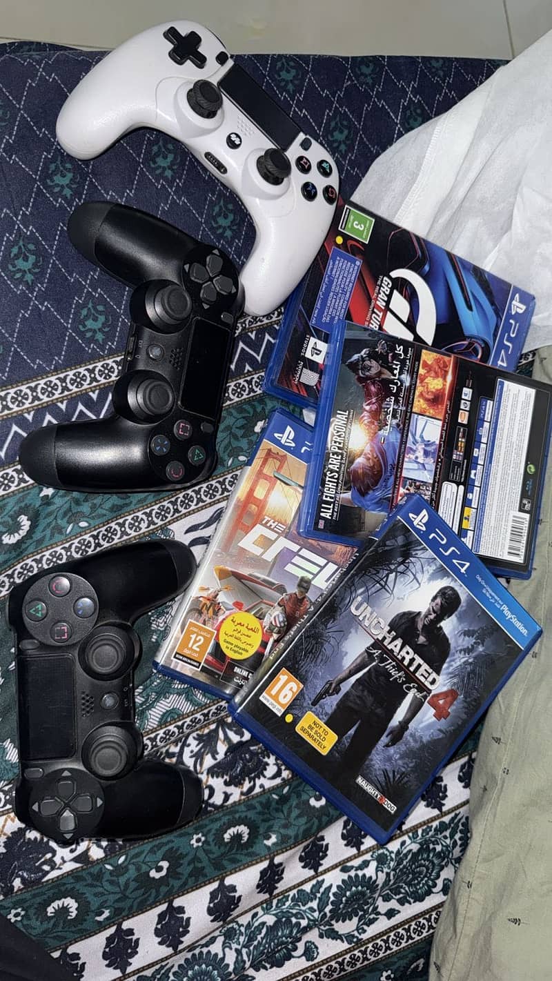 Ps4 slim 1