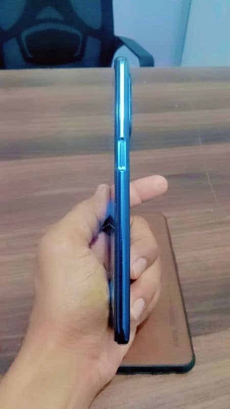 one plus n200 5g 7