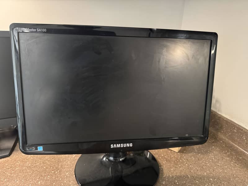 Samsung SyncMaster SA100 Monitor 0