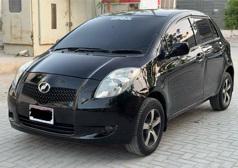 Toyota Vitz B Intelligent 1.0 ( Rpm Meter) 1