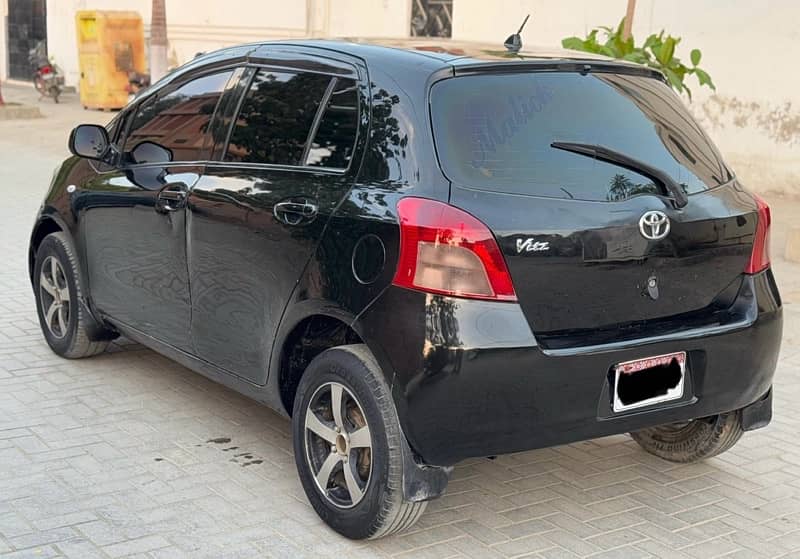 Toyota Vitz B Intelligent 1.0 ( Rpm Meter) 3