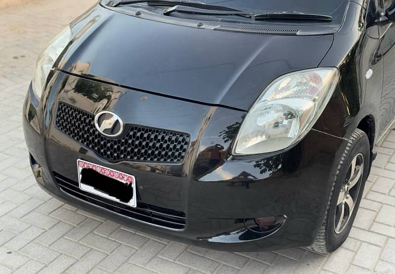 Toyota Vitz B Intelligent 1.0 ( Rpm Meter) 6