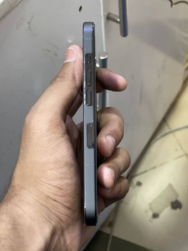iPhone 14 Pro zong sim working 3