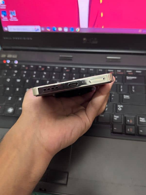 Infinix Note 40 4