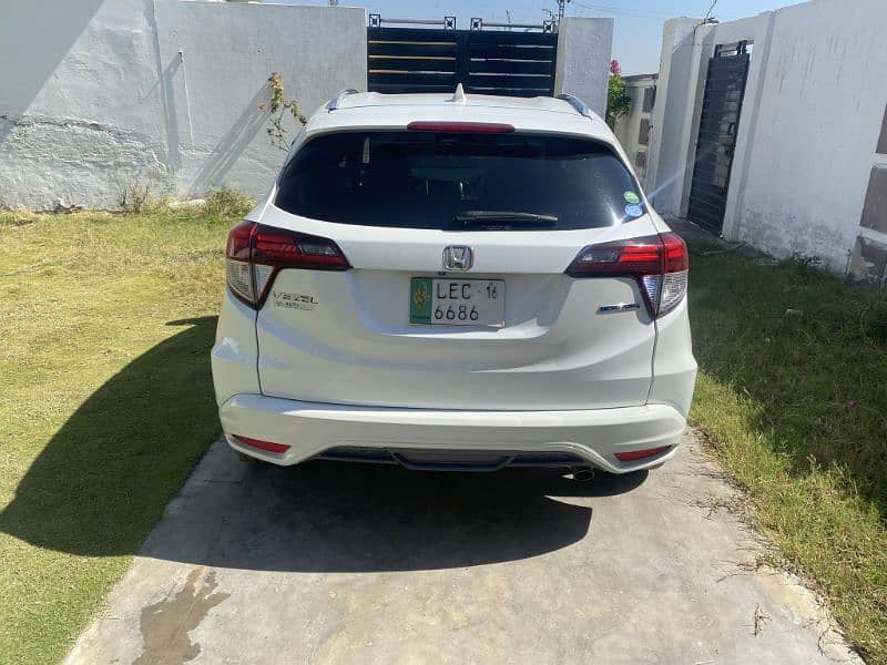 Honda Vezel 2014 6