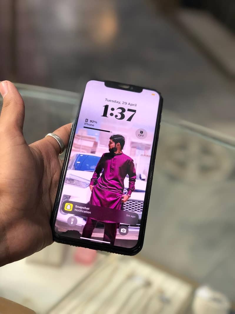 Iphone 11 pro max PTA approved 0