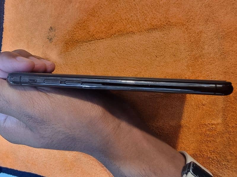 Iphone X 64 gb pta approved 2