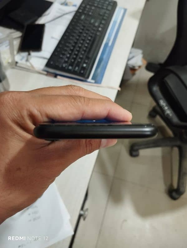 iPhone 7 3
