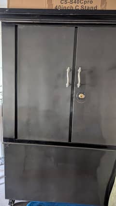 Iron wardrobe