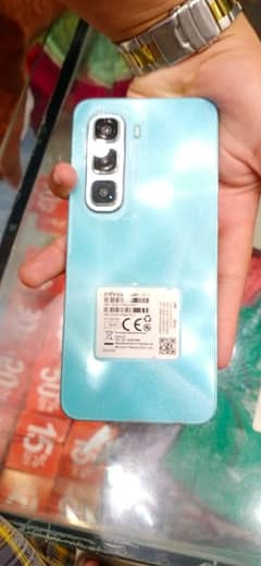Infinix hot 50 pro 8 128 ram hai
