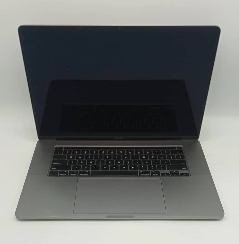 MacBook Pro 2019 16 Inch i7 i9 32/1TB Specs 4GB Graphics 10/10 0