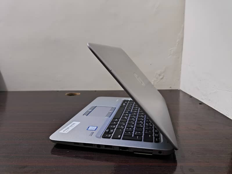HP 820 G3 EliteBook Intel Core i5 6th Gen 8GB DDR4 RAM 128 SSD NVMe 1