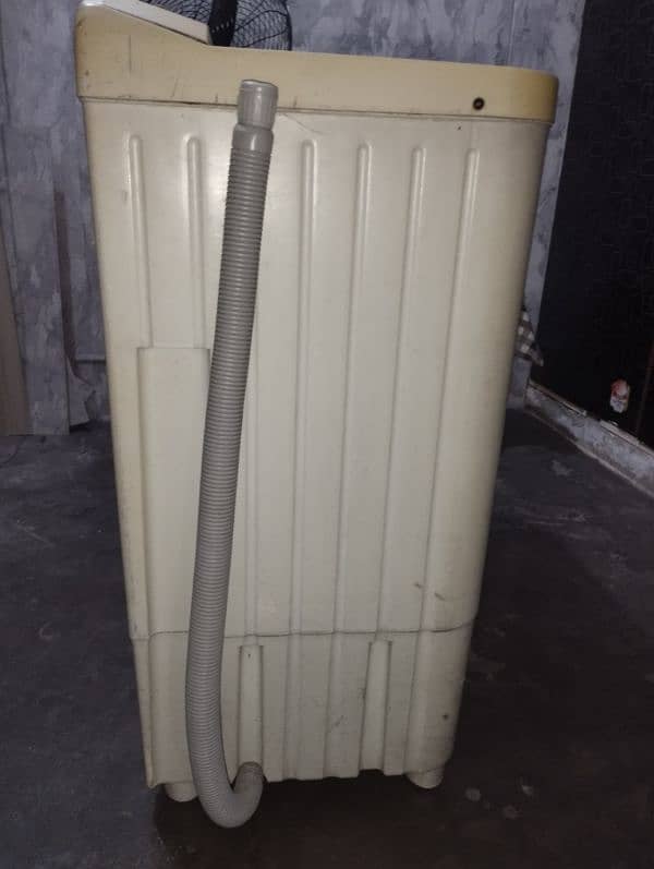 HAIER 7.5 KG TWIN TUB WASHING MACHINE HMW-75-AS 2