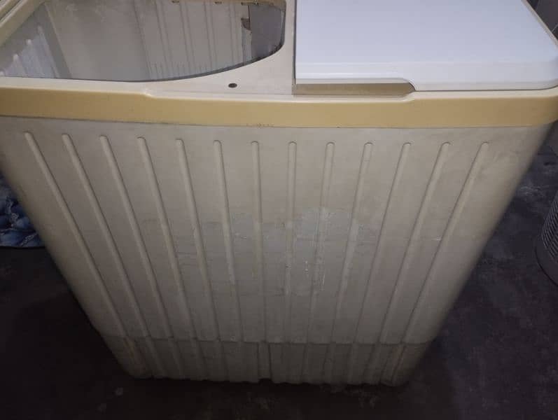 HAIER 7.5 KG TWIN TUB WASHING MACHINE HMW-75-AS 3